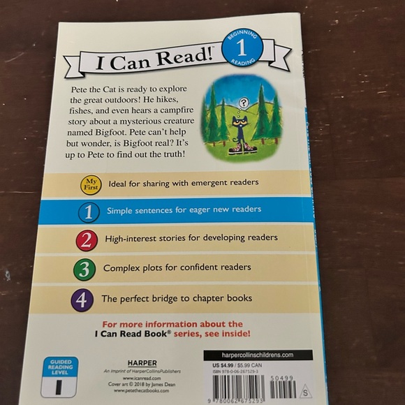 Scholastic Pete the Cat Goes Camping - Yellow and Blue Cover - Picture 4 of 4